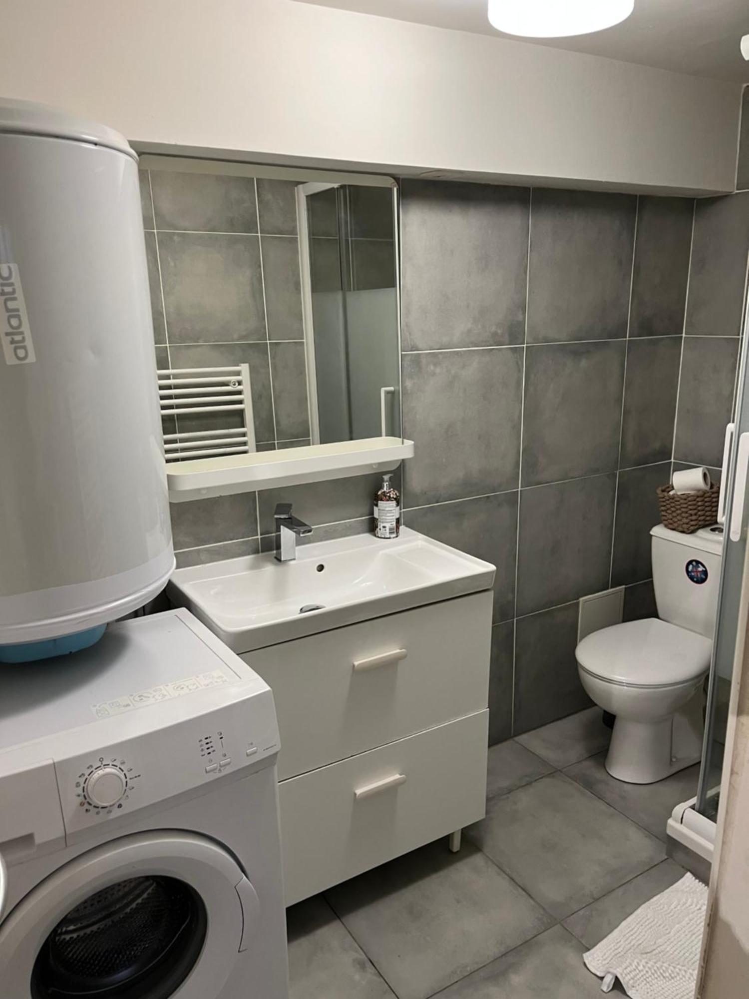 Apartamento Le Cosy Du Marche Notre-Dame Poitiers Exterior foto